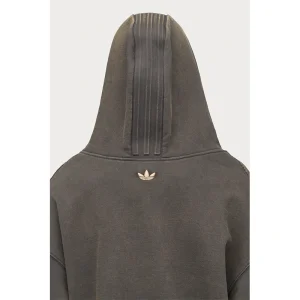 Areena Design <p><strong>Adidas Originals By Avavav Embossed Hoodie</strong> delivers a streetwear-ready hoodie look for casual outfits, travel, relaxed days, and seasonal layering. Its distinctive design offers comfortable styling, easy layering, and bold everyday appeal, making it a strong choice for personal wardrobes, collections, or gifting.</p> Adidas Originals By Avavav Embossed Hoodie <p><strong>Adidas Originals By Avavav Embossed Hoodie</strong> delivers a streetwear-ready hoodie look for casual outfits, travel, relaxed days, and seasonal layering. Its distinctive design offers comfortable styling, easy layering, and bold everyday appeal, making it a strong choice for personal wardrobes, collections, or gifting.</p>