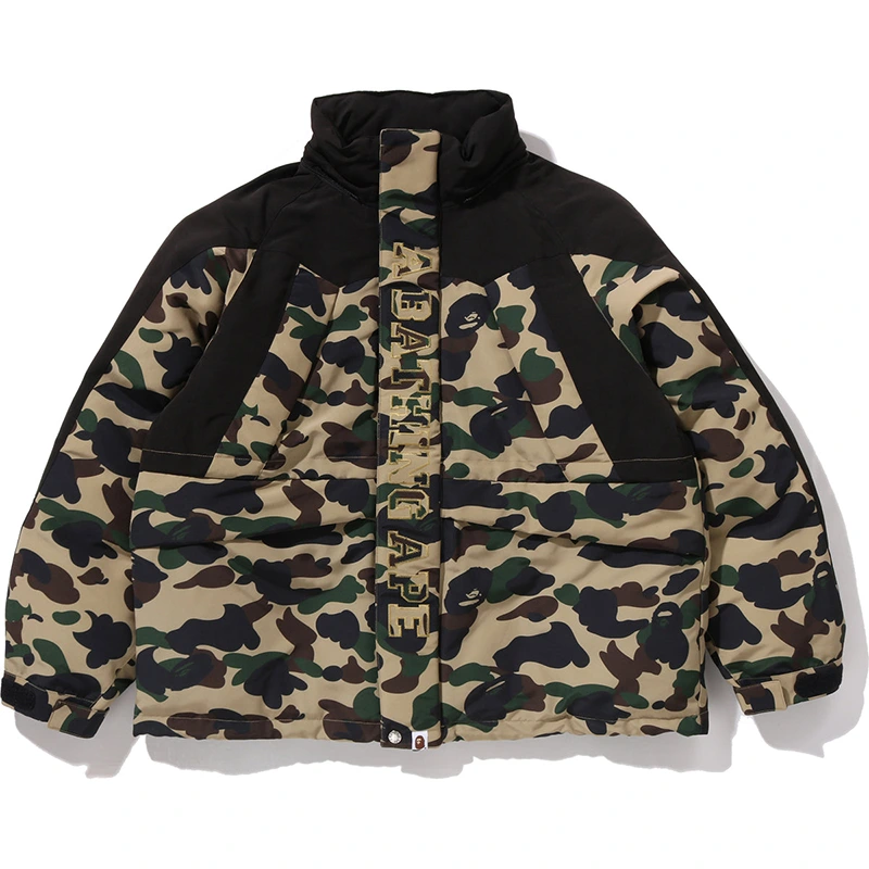 BAPE 1st Camo Snowboard Down Jacket 6 BAPE 1st Camo Snowboard Down Jacket <p><strong>BAPE 1st Camo Snowboard Down Jacket</strong> delivers a statement jacket look for casual outfits, travel, events, and seasonal layering. Its distinctive design offers easy layering, versatile outfit pairing, and strong visual appeal, making it a strong choice for personal wardrobes, collections, or gifting.</p>