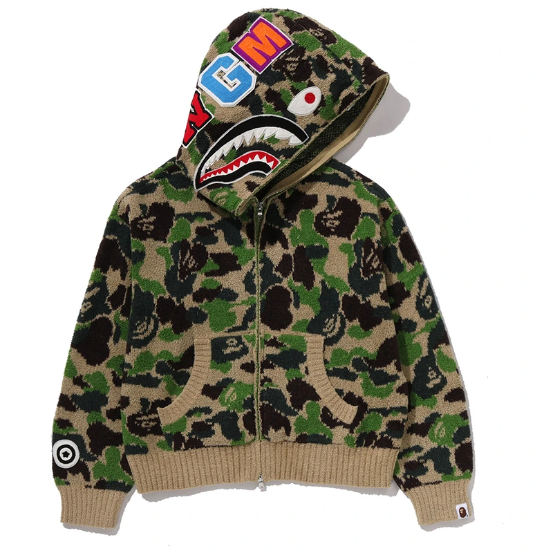 BAPE ABC Camo Towel Jacquard Shark Cropped Full Zip Hoodie BAPE ABC Camo Towel Jacquard Shark Cropped Full Zip Hoodie <p><strong>BAPE ABC Camo Towel Jacquard Shark Cropped Full Zip Hoodie</strong> delivers a versatile zip-front zip hoodie look for casual outfits, travel, quick layering, and relaxed streetwear looks. Its distinctive design offers easy on-and-off wear, flexible layering, and standout casual style, making it a strong choice for personal wardrobes, collections, or gifting.</p>