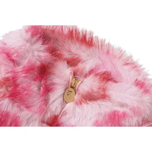 Areena Design <p><strong>BAPE ABC Pink Camo One Point Metallic Long Fur Jacquard Down Jacket</strong> delivers a statement jacket look for casual outfits, travel, events, and seasonal layering. Its distinctive design offers easy layering, versatile outfit pairing, and strong visual appeal, making it a strong choice for personal wardrobes, collections, or gifting.</p> BAPE ABC Pink Camo One Point Metallic Long Fur Jacquard Down Jacket <p><strong>BAPE ABC Pink Camo One Point Metallic Long Fur Jacquard Down Jacket</strong> delivers a statement jacket look for casual outfits, travel, events, and seasonal layering. Its distinctive design offers easy layering, versatile outfit pairing, and strong visual appeal, making it a strong choice for personal wardrobes, collections, or gifting.</p>
