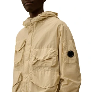Areena Design <div class="product-short-description"><p>Shop the C.P. Company Flatt Nylon Frozen Dew Goggle Jacket, a standout jacket shaped by C.P. Company utility design and signature goggle detailing. It stands out with signature goggle-inspired utility styling. Easy to style, it brings a distinctive collaborative edge to casual outfits.</p></div> C.P. Company Flatt Nylon Frozen Dew Goggle Jacket <div class="product-short-description"><p>Shop the C.P. Company Flatt Nylon Frozen Dew Goggle Jacket, a standout jacket shaped by C.P. Company utility design and signature goggle detailing. It stands out with signature goggle-inspired utility styling. Easy to style, it brings a distinctive collaborative edge to casual outfits.</p></div>