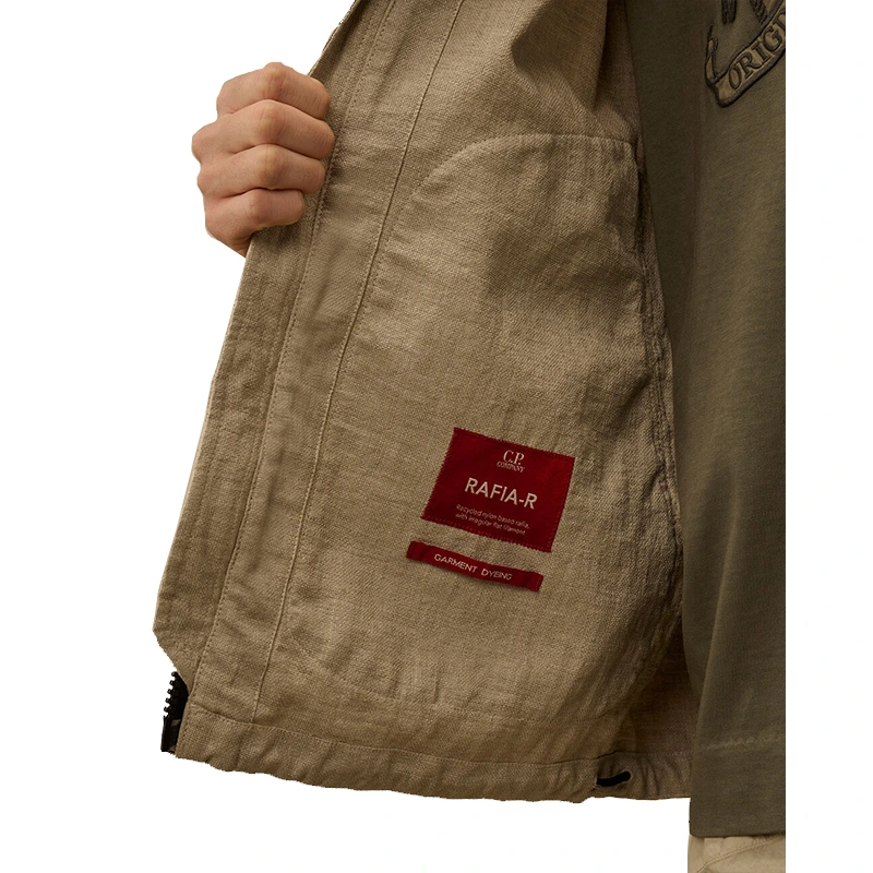 C.P. Company Rafia-R Mixed Dove Goggle Jacket 1 C.P. Company Rafia-R Mixed Dove Goggle Jacket <div class="product-short-description"><p>Shop the C.P. Company Rafia-R Mixed Dove Goggle Jacket, a standout jacket shaped by C.P. Company utility design and signature goggle detailing. It stands out with signature goggle-inspired utility styling. Easy to style, it brings a distinctive collaborative edge to casual outfits.</p></div>