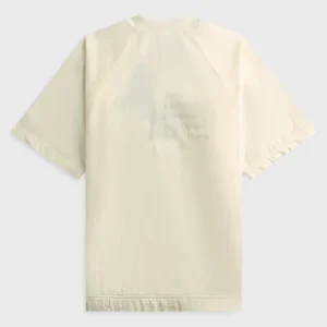 Areena Design <div class="product-short-description"><p>The KITH x New Balance Grey Double Layer Tee delivers a modern tee look inspired by KITH styling and New Balance sportswear heritage. It stands out with a layered construction. Ideal for adding recognizable sportswear and streetwear character to your rotation.</p></div> KITH x New Balance Grey Double Layer Tee <div class="product-short-description"><p>The KITH x New Balance Grey Double Layer Tee delivers a modern tee look inspired by KITH styling and New Balance sportswear heritage. It stands out with a layered construction. Ideal for adding recognizable sportswear and streetwear character to your rotation.</p></div>