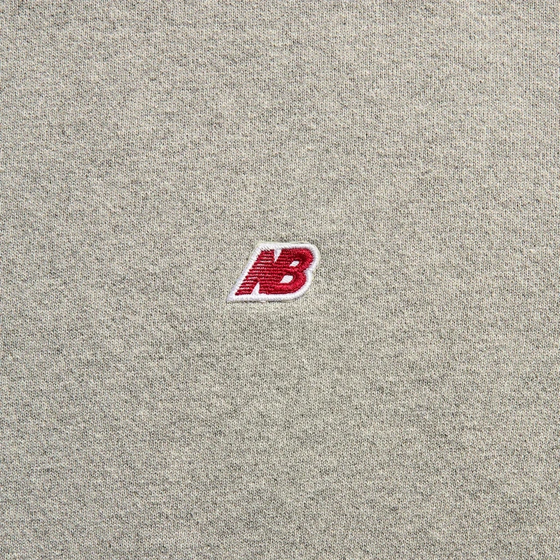 KITH x New Balance Made in USA Core Hoodie KITH x New Balance Made in USA Core Hoodie <div class="product-short-description"><p>Refresh your wardrobe with the KITH x New Balance Made in USA Core Hoodie, a premium hoodie combining KITH styling and New Balance sportswear heritage. A strong choice for fans, collectors, and everyday streetwear.</p></div>