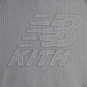 Areena Design <p><strong>Kith x New Balance Pinstripe Braxton Zip Hoodie</strong> delivers a streetwear-ready hoodie look for casual outfits, travel, relaxed days, and seasonal layering. Its distinctive design offers comfortable styling, easy layering, and bold everyday appeal, making it a strong choice for personal wardrobes, collections, or gifting.</p> Kith x New Balance Pinstripe Braxton Zip Hoodie <p><strong>Kith x New Balance Pinstripe Braxton Zip Hoodie</strong> delivers a streetwear-ready hoodie look for casual outfits, travel, relaxed days, and seasonal layering. Its distinctive design offers comfortable styling, easy layering, and bold everyday appeal, making it a strong choice for personal wardrobes, collections, or gifting.</p>