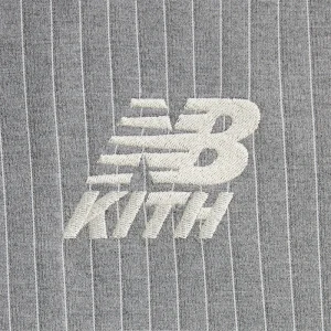 Areena Design <p><strong>Kith x New Balance Pinstripe Braxton Zip Hoodie</strong> delivers a streetwear-ready hoodie look for casual outfits, travel, relaxed days, and seasonal layering. Its distinctive design offers comfortable styling, easy layering, and bold everyday appeal, making it a strong choice for personal wardrobes, collections, or gifting.</p> Kith x New Balance Pinstripe Braxton Zip Hoodie <p><strong>Kith x New Balance Pinstripe Braxton Zip Hoodie</strong> delivers a streetwear-ready hoodie look for casual outfits, travel, relaxed days, and seasonal layering. Its distinctive design offers comfortable styling, easy layering, and bold everyday appeal, making it a strong choice for personal wardrobes, collections, or gifting.</p>
