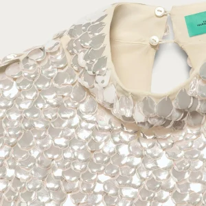 Areena Design <p><strong>Marisa Berenson X ZARA Sequin Top</strong> delivers a modern versatile top look for casual outfits, layered looks, travel, and everyday styling. Its distinctive design offers easy wardrobe pairing, flexible styling, and distinctive visual appeal, making it a strong choice for personal wardrobes, collections, or gifting.</p> Marisa Berenson X ZARA Sequin Top <p><strong>Marisa Berenson X ZARA Sequin Top</strong> delivers a modern versatile top look for casual outfits, layered looks, travel, and everyday styling. Its distinctive design offers easy wardrobe pairing, flexible styling, and distinctive visual appeal, making it a strong choice for personal wardrobes, collections, or gifting.</p>