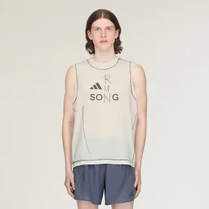 Areena Design <p><strong>Men's Adidas x Song For The Mute adi365 Running Tank Top</strong> delivers a sporty sleeveless tank top look for warm-weather outfits, gym-inspired looks, layering, and casual wear. Its distinctive design offers easy movement, flexible layering, and relaxed athletic appeal, making it a strong choice for personal wardrobes, collections, or gifting.</p> Men's Adidas x Song For The Mute adi365 Running Tank Top <p><strong>Men's Adidas x Song For The Mute adi365 Running Tank Top</strong> delivers a sporty sleeveless tank top look for warm-weather outfits, gym-inspired looks, layering, and casual wear. Its distinctive design offers easy movement, flexible layering, and relaxed athletic appeal, making it a strong choice for personal wardrobes, collections, or gifting.</p>