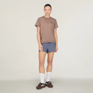 Areena Design <p><strong>Men's Adidas x Song For The Mute adi365 Running Unitefit Trace Brown T-Shirt</strong> delivers a versatile shirt look for casual outfits, smart-casual looks, travel, and everyday styling. Its distinctive design offers easy outfit coordination, flexible wear, and distinctive visual appeal, making it a strong choice for personal wardrobes, collections, or gifting.</p> Men's Adidas x Song For The Mute adi365 Running Unitefit Trace Brown T-Shirt <p><strong>Men's Adidas x Song For The Mute adi365 Running Unitefit Trace Brown T-Shirt</strong> delivers a versatile shirt look for casual outfits, smart-casual looks, travel, and everyday styling. Its distinctive design offers easy outfit coordination, flexible wear, and distinctive visual appeal, making it a strong choice for personal wardrobes, collections, or gifting.</p>