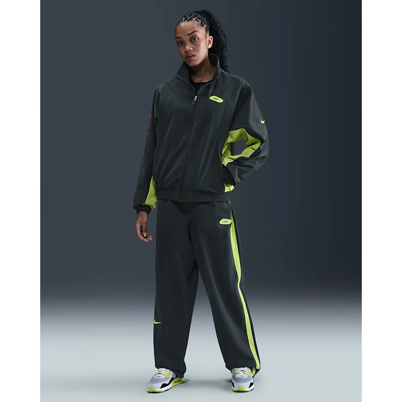 Nike x Patta Men's Black Tracksuit Jacket 5 Nike x Patta Men's Black Tracksuit Jacket <p><strong>Nike x Patta Men's Black Tracksuit Jacket</strong> delivers a statement jacket look for casual outfits, travel, events, and seasonal layering. Its distinctive design offers easy layering, versatile outfit pairing, and strong visual appeal, making it a strong choice for personal wardrobes, collections, or gifting.</p>