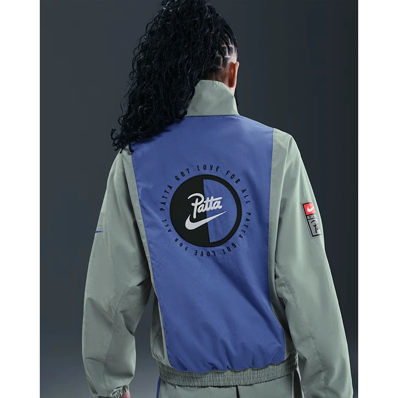 Nike x Patta Men's Tracksuit Jacket 3 Nike x Patta Men's Tracksuit Jacket <p><strong>Nike x Patta Men's Tracksuit Jacket</strong> delivers a statement jacket look for casual outfits, travel, events, and seasonal layering. Its distinctive design offers easy layering, versatile outfit pairing, and strong visual appeal, making it a strong choice for personal wardrobes, collections, or gifting.</p>