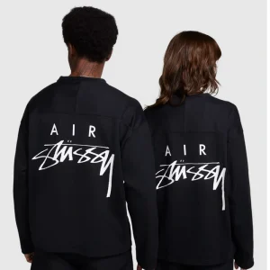 Areena Design <p><strong>Nike x Stüssy Long-Sleeve Top</strong> delivers a casual long-sleeve long-sleeve t-shirt look for streetwear outfits, relaxed days, travel, and transitional layering. Its distinctive design offers added coverage, easy pairing, and versatile casual styling, making it a strong choice for personal wardrobes, collections, or gifting.</p> Nike x Stüssy Long-Sleeve Top <p><strong>Nike x Stüssy Long-Sleeve Top</strong> delivers a casual long-sleeve long-sleeve t-shirt look for streetwear outfits, relaxed days, travel, and transitional layering. Its distinctive design offers added coverage, easy pairing, and versatile casual styling, making it a strong choice for personal wardrobes, collections, or gifting.</p>