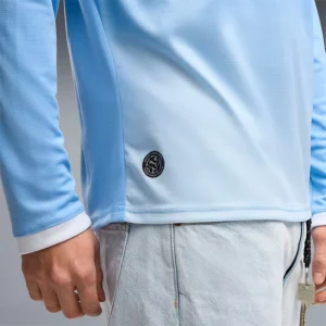 Areena Design <div class="product-short-description"><p>Shop the PUMA Manchester City Home Long Sleeve Jersey, a standout long-sleeve jersey shaped by football-inspired design and fan-focused style. It stands out with long-sleeve coverage. Easy to style, it brings a distinctive collaborative edge to casual outfits.</p></div> PUMA Manchester City Home Long Sleeve Jersey <div class="product-short-description"><p>Shop the PUMA Manchester City Home Long Sleeve Jersey, a standout long-sleeve jersey shaped by football-inspired design and fan-focused style. It stands out with long-sleeve coverage. Easy to style, it brings a distinctive collaborative edge to casual outfits.</p></div>