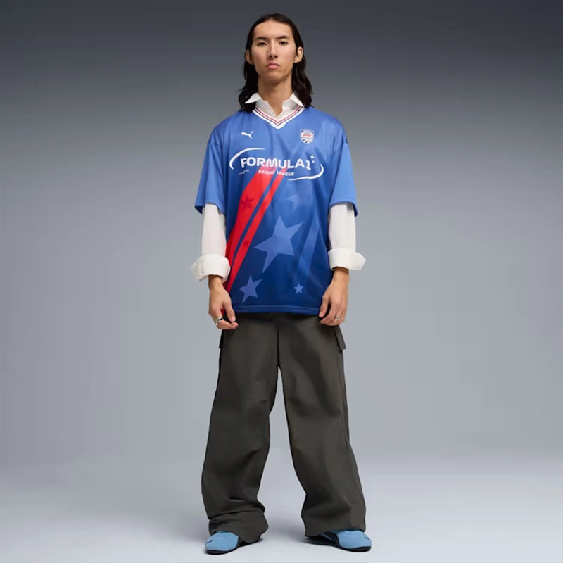 PUMA x F1 Austin Relaxed Jersey 2 PUMA x F1 Austin Relaxed Jersey <div class="product-short-description"><p>Elevate your collection with the PUMA x F1 Austin Relaxed Jersey, a versatile relaxed jersey featuring Formula 1 energy and race-weekend style. It stands out with a relaxed fit. Designed for statement dressing, fan wear, and casual layering.</p></div>
