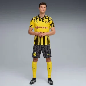 Areena Design <div class="product-short-description"><p>Refresh your wardrobe with the PUMA x KIDSUPER Borussia Dortmund Authentic Jersey, a premium authentic jersey combining football-inspired design and fan-focused style. A strong choice for fans, collectors, and everyday streetwear.</p></div> PUMA x KIDSUPER Borussia Dortmund Authentic Jersey <div class="product-short-description"><p>Refresh your wardrobe with the PUMA x KIDSUPER Borussia Dortmund Authentic Jersey, a premium authentic jersey combining football-inspired design and fan-focused style. A strong choice for fans, collectors, and everyday streetwear.</p></div>