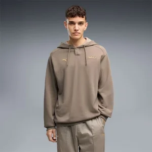 Areena Design <div class="product-short-description"><p>The PUMA x Porsche Legacy Mouse Gray Hoodie delivers a modern hoodie look inspired by Porsche motorsport heritage and refined streetwear appeal. Ideal for adding recognizable sportswear and streetwear character to your rotation.</p></div> PUMA x Porsche Legacy Mouse Gray Hoodie <div class="product-short-description"><p>The PUMA x Porsche Legacy Mouse Gray Hoodie delivers a modern hoodie look inspired by Porsche motorsport heritage and refined streetwear appeal. Ideal for adding recognizable sportswear and streetwear character to your rotation.</p></div>