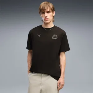 Areena Design <div class="product-short-description"><p>Elevate your collection with the PUMA x Porsche Legacy Oversized Graphic Tee, a versatile tee featuring Porsche motorsport heritage and refined streetwear appeal. It stands out with an oversized silhouette and statement graphic details. Designed for statement dressing, fan wear, and casual layering.</p></div> PUMA x Porsche Legacy Oversized Graphic Tee <div class="product-short-description"><p>Elevate your collection with the PUMA x Porsche Legacy Oversized Graphic Tee, a versatile tee featuring Porsche motorsport heritage and refined streetwear appeal. It stands out with an oversized silhouette and statement graphic details. Designed for statement dressing, fan wear, and casual layering.</p></div>