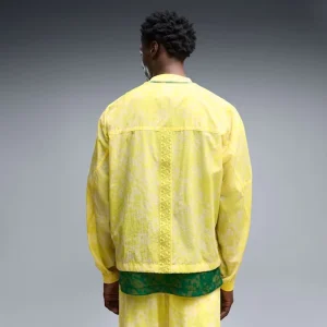 Areena Design <p><strong>PUMA x SENEGAL x SALEHE BEMBURY KING Track Jacket</strong> delivers a sport-inspired track jacket look for athleisure outfits, travel, casual styling, and active everyday looks. Its distinctive design offers easy layering, sporty visual appeal, and versatile outfit pairing, making it a strong choice for personal wardrobes, collections, or gifting.</p> PUMA x SENEGAL x SALEHE BEMBURY KING Track Jacket <p><strong>PUMA x SENEGAL x SALEHE BEMBURY KING Track Jacket</strong> delivers a sport-inspired track jacket look for athleisure outfits, travel, casual styling, and active everyday looks. Its distinctive design offers easy layering, sporty visual appeal, and versatile outfit pairing, making it a strong choice for personal wardrobes, collections, or gifting.</p>