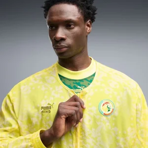 Areena Design <p><strong>PUMA x SENEGAL x SALEHE BEMBURY KING Track Jacket</strong> delivers a sport-inspired track jacket look for athleisure outfits, travel, casual styling, and active everyday looks. Its distinctive design offers easy layering, sporty visual appeal, and versatile outfit pairing, making it a strong choice for personal wardrobes, collections, or gifting.</p> PUMA x SENEGAL x SALEHE BEMBURY KING Track Jacket <p><strong>PUMA x SENEGAL x SALEHE BEMBURY KING Track Jacket</strong> delivers a sport-inspired track jacket look for athleisure outfits, travel, casual styling, and active everyday looks. Its distinctive design offers easy layering, sporty visual appeal, and versatile outfit pairing, making it a strong choice for personal wardrobes, collections, or gifting.</p>