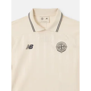 Areena Design <p><strong>Stone Island x New Balance Football Jersey</strong> delivers a sport-inspired jersey look for game-day outfits, fan styling, casual wear, and sports-themed events. Its distinctive design offers team-inspired appeal, easy casual pairing, and energetic visual identity, making it a strong choice for personal wardrobes, collections, or gifting.</p> Stone Island x New Balance Football Jersey <p><strong>Stone Island x New Balance Football Jersey</strong> delivers a sport-inspired jersey look for game-day outfits, fan styling, casual wear, and sports-themed events. Its distinctive design offers team-inspired appeal, easy casual pairing, and energetic visual identity, making it a strong choice for personal wardrobes, collections, or gifting.</p>