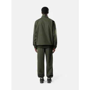 Areena Design <p><strong>Stone Island x New Balance Reversible Track Jacket</strong> delivers a sport-inspired track jacket look for athleisure outfits, travel, casual styling, and active everyday looks. Its distinctive design offers easy layering, sporty visual appeal, and versatile outfit pairing, making it a strong choice for personal wardrobes, collections, or gifting.</p> Stone Island x New Balance Reversible Track Jacket <p><strong>Stone Island x New Balance Reversible Track Jacket</strong> delivers a sport-inspired track jacket look for athleisure outfits, travel, casual styling, and active everyday looks. Its distinctive design offers easy layering, sporty visual appeal, and versatile outfit pairing, making it a strong choice for personal wardrobes, collections, or gifting.</p>