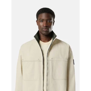 Areena Design <p><strong>Stone Island x New Balance Reversible Track Jacket</strong> delivers a sport-inspired track jacket look for athleisure outfits, travel, casual styling, and active everyday looks. Its distinctive design offers easy layering, sporty visual appeal, and versatile outfit pairing, making it a strong choice for personal wardrobes, collections, or gifting.</p> Stone Island x New Balance Reversible Track Jacket <p><strong>Stone Island x New Balance Reversible Track Jacket</strong> delivers a sport-inspired track jacket look for athleisure outfits, travel, casual styling, and active everyday looks. Its distinctive design offers easy layering, sporty visual appeal, and versatile outfit pairing, making it a strong choice for personal wardrobes, collections, or gifting.</p>
