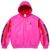 Areena Design <p><strong>Supreme x Jordan Warm Up Pink Jersey</strong> delivers a sport-inspired jersey look for game-day outfits, fan styling, casual wear, and sports-themed events. Its distinctive design offers team-inspired appeal, easy casual pairing, and energetic visual identity, making it a strong choice for personal wardrobes, collections, or gifting.</p> Supreme x Jordan Hooded Pink Leather Jacket <p><strong>Supreme x Jordan Warm Up Pink Jersey</strong> delivers a sport-inspired jersey look for game-day outfits, fan styling, casual wear, and sports-themed events. Its distinctive design offers team-inspired appeal, easy casual pairing, and energetic visual identity, making it a strong choice for personal wardrobes, collections, or gifting.</p>