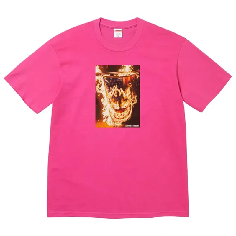 Supreme x Spitfire Flag Fuchsia Tee Supreme x Spitfire Flag Fuchsia Tee <p><strong>Supreme x Spitfire Flag Fuchsia Tee</strong> delivers a casual statement t-shirt look for streetwear outfits, relaxed days, travel, and everyday wear. Its distinctive design offers easy outfit pairing, versatile styling, and standout graphic appeal, making it a strong choice for personal wardrobes, collections, or gifting.</p>