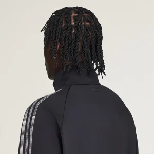 Areena Design <p><strong>Adidas x Sp5der Rhinestone Track Top</strong> delivers a sport-inspired track top look for athleisure outfits, travel, casual styling, and active everyday looks. Its distinctive design offers easy layering, sporty visual appeal, and versatile outfit pairing, making it a strong choice for personal wardrobes, collections, or gifting.</p> Adidas x Sp5der Rhinestone Track Top <p><strong>Adidas x Sp5der Rhinestone Track Top</strong> delivers a sport-inspired track top look for athleisure outfits, travel, casual styling, and active everyday looks. Its distinctive design offers easy layering, sporty visual appeal, and versatile outfit pairing, making it a strong choice for personal wardrobes, collections, or gifting.</p>