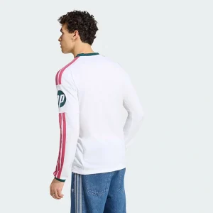 Areena Design <p>Show your team pride with the <strong>Adidas Real Madrid 26/27 Long Sleeve Home Jersey Men's</strong>, a standout fan jersey for match days, watch parties, sports collections, and everyday supporter style. Long sleeves add extra coverage for cooler match days.</p> Adidas Real Madrid 26/27 Long Sleeve Home Jersey Men's <p>Show your team pride with the <strong>Adidas Real Madrid 26/27 Long Sleeve Home Jersey Men's</strong>, a standout fan jersey for match days, watch parties, sports collections, and everyday supporter style. Long sleeves add extra coverage for cooler match days.</p>