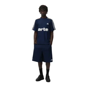 Areena Design <p>Shop the <strong>Arte Antwerp x Adidas Jersey</strong>, a sport-inspired jersey style made for fan looks and casual outfits. Ideal for game-day styling, streetwear, collections, and everyday sporty fashion.</p> Arte Antwerp x Adidas Jersey <p>Shop the <strong>Arte Antwerp x Adidas Jersey</strong>, a sport-inspired jersey style made for fan looks and casual outfits. Ideal for game-day styling, streetwear, collections, and everyday sporty fashion.</p>