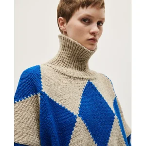 Areena Design <p>Refresh your knitwear collection with the <strong>Babaa Sweater</strong>, an elegant sweater for cozy layering, relaxed weekends, travel, workwear, and polished seasonal outfits.</p> Babaa Sweater <p>Refresh your knitwear collection with the <strong>Babaa Sweater</strong>, an elegant sweater for cozy layering, relaxed weekends, travel, workwear, and polished seasonal outfits.</p>