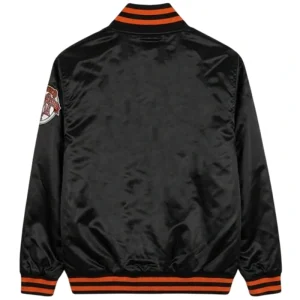 Areena Design <p>Upgrade your outerwear with the <strong>Giants Exclusive Varsity Satin Jacket</strong>. This distinctive jacket style suits casual outfits, street-inspired looks, seasonal layering, and collector wardrobes.</p> Giants Exclusive Varsity Satin Jacket <p>Upgrade your outerwear with the <strong>Giants Exclusive Varsity Satin Jacket</strong>. This distinctive jacket style suits casual outfits, street-inspired looks, seasonal layering, and collector wardrobes.</p>