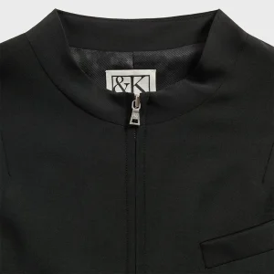 Areena Design <p>Upgrade your outerwear with the <strong>&Kin Tropical Wool Denez Jacket</strong>. This distinctive jacket style suits casual outfits, street-inspired looks, seasonal layering, and collector wardrobes.</p> &Kin Tropical Wool Denez Jacket <p>Upgrade your outerwear with the <strong>&Kin Tropical Wool Denez Jacket</strong>. This distinctive jacket style suits casual outfits, street-inspired looks, seasonal layering, and collector wardrobes.</p>