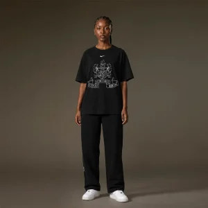 Areena Design <p>Shop the <strong>NOCTA Montrose Big Body Tee</strong>, a standout T-shirt style for casual wear and street-inspired outfits. Ideal for everyday styling, layered looks, fan fashion, and statement wardrobes.</p> NOCTA Montrose Big Body Tee <p>Shop the <strong>NOCTA Montrose Big Body Tee</strong>, a standout T-shirt style for casual wear and street-inspired outfits. Ideal for everyday styling, layered looks, fan fashion, and statement wardrobes.</p>