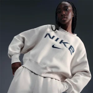 Areena Design <p>Shop the <strong>Nike Phoenix Fleece Sweatshirt</strong>, a stylish sweatshirt featuring cozy cold-weather appeal. Designed with an easy crew-style look with comfortable everyday appeal, it is a great choice for casual outfits, layering, gifting, travel, and everyday streetwear. Pair it with your favorite casual essentials for an effortless, trend-ready look.</p> Nike Phoenix Fleece Sweatshirt <p>Shop the <strong>Nike Phoenix Fleece Sweatshirt</strong>, a stylish sweatshirt featuring cozy cold-weather appeal. Designed with an easy crew-style look with comfortable everyday appeal, it is a great choice for casual outfits, layering, gifting, travel, and everyday streetwear. Pair it with your favorite casual essentials for an effortless, trend-ready look.</p>