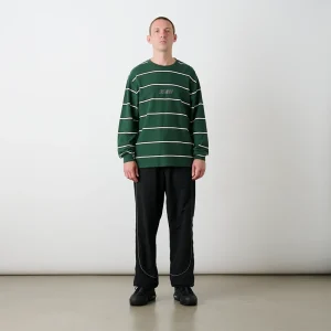 Areena Design <p>Discover the <strong>Palace Duo Stripe Green Longsleeve Sweater</strong>, a stylish sweater option for refined casual layering. Ideal for everyday outfits, seasonal styling, streetwear looks, and a versatile wardrobe rotation.</p> Palace Duo Stripe Green Longsleeve Sweater <p>Discover the <strong>Palace Duo Stripe Green Longsleeve Sweater</strong>, a stylish sweater option for refined casual layering. Ideal for everyday outfits, seasonal styling, streetwear looks, and a versatile wardrobe rotation.</p>