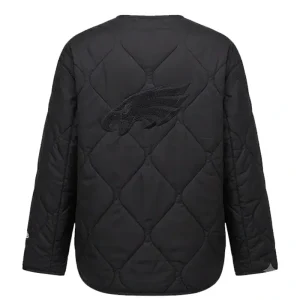 Areena Design <p>Show your Eagles pride with the Philadelphia Eagles Quilted Liner Jacket. Its comfortable layered appearance makes it a practical choice for football games, outdoor activities, travel, and everyday outfits.</p> Philadelphia Eagles Quilted Liner Jacket <p>Show your Eagles pride with the Philadelphia Eagles Quilted Liner Jacket. Its comfortable layered appearance makes it a practical choice for football games, outdoor activities, travel, and everyday outfits.</p>