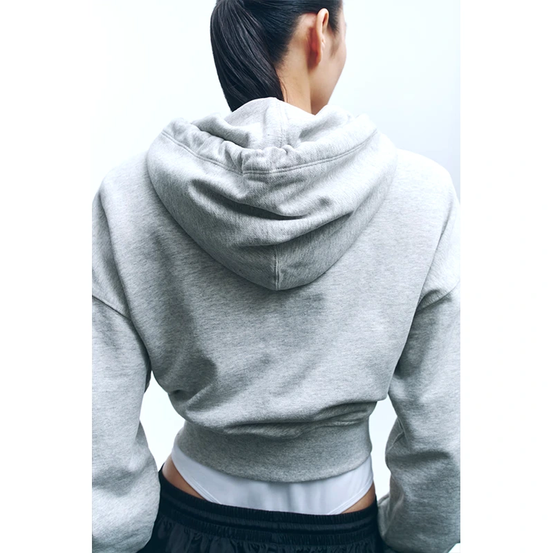 WARDROBE.NYC H&M Cropped Hoodie 5 WARDROBE.NYC H&M Cropped Hoodie <p>Shop the <strong>WARDROBE.NYC H&M Cropped Hoodie</strong>, a standout hoodie style for casual wear and street-inspired outfits. Ideal for everyday layering, relaxed looks, fan fashion, and seasonal wardrobe rotation.</p>