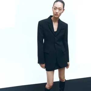 Areena Design <p>Discover the <strong>WARDROBE.NYC H&M Wool-Blend Hourglass Blazer</strong>, a polished tailored style for elevated everyday dressing. Ideal for smart-casual outfits, events, layered looks, and statement wardrobe styling.</p> WARDROBE.NYC H&M Wool-Blend Hourglass Blazer <p>Discover the <strong>WARDROBE.NYC H&M Wool-Blend Hourglass Blazer</strong>, a polished tailored style for elevated everyday dressing. Ideal for smart-casual outfits, events, layered looks, and statement wardrobe styling.</p>