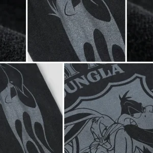 Areena Design <p>Discover the <strong>YoungLA x Looney Tunes Longsleeve Black T-shirt</strong>, a versatile tee style made for casual and streetwear wardrobes. Great for everyday outfits, statement looks, layering, and collector-inspired fashion.</p> YoungLA x Looney Tunes Longsleeve Black T-shirt <p>Discover the <strong>YoungLA x Looney Tunes Longsleeve Black T-shirt</strong>, a versatile tee style made for casual and streetwear wardrobes. Great for everyday outfits, statement looks, layering, and collector-inspired fashion.</p>
