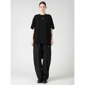 Areena Design <p>Shop the <strong>Y's x New Era Short Sleeve Black Cotton Tee</strong>, a standout T-shirt style for casual wear and street-inspired outfits. Ideal for everyday styling, layered looks, fan fashion, and statement wardrobes.</p> Y's x New Era Short Sleeve Black Cotton Tee <p>Shop the <strong>Y's x New Era Short Sleeve Black Cotton Tee</strong>, a standout T-shirt style for casual wear and street-inspired outfits. Ideal for everyday styling, layered looks, fan fashion, and statement wardrobes.</p>