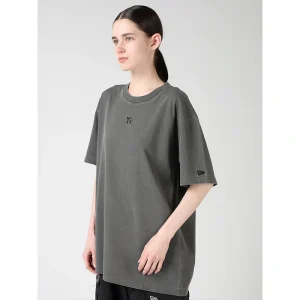 Areena Design <p>Discover the <strong>Y's x New Era Short Sleeve Charcoal Cotton Tee</strong>, a versatile tee style made for casual and streetwear wardrobes. Great for everyday outfits, statement looks, layering, and collector-inspired fashion.</p> Y's x New Era Short Sleeve Charcoal Cotton Tee <p>Discover the <strong>Y's x New Era Short Sleeve Charcoal Cotton Tee</strong>, a versatile tee style made for casual and streetwear wardrobes. Great for everyday outfits, statement looks, layering, and collector-inspired fashion.</p>