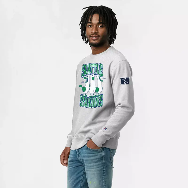 Champion NFL x Disney Finding Nemo Seagulls Seattle Seahawks Pullover Sweatshirt Champion NFL x Disney Finding Nemo Seagulls Seattle Seahawks Pullover Sweatshirt <p>Refresh your casual wardrobe with the <strong>Champion NFL x Disney Finding Nemo Seagulls Seattle Seahawks Pullover Sweatshirt</strong>. This sweatshirt style works well for layered looks, street-inspired outfits, relaxed styling, and everyday wear.</p>