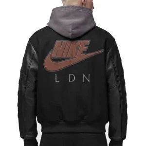 Areena Design <p>Upgrade your streetwear and fanwear rotation with the <strong>Nike x Jordan London Varsity Jacket</strong>, a statement varsity jacket designed for a bold, modern look and easy everyday styling.</p><ul><li>Distinctive Nike x Jordan London Varsity Jacket inspired design</li><li>Versatile choice for casual wear, game day, events, or street style</li><li>Ideal for fans and collectors looking for standout apparel</li></ul> Nike x Jordan London Varsity Jacket <p>Upgrade your streetwear and fanwear rotation with the <strong>Nike x Jordan London Varsity Jacket</strong>, a statement varsity jacket designed for a bold, modern look and easy everyday styling.</p><ul><li>Distinctive Nike x Jordan London Varsity Jacket inspired design</li><li>Versatile choice for casual wear, game day, events, or street style</li><li>Ideal for fans and collectors looking for standout apparel</li></ul>