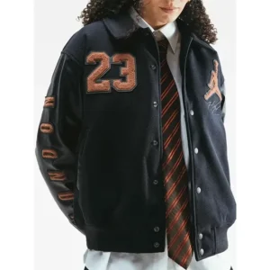 Areena Design <p>Upgrade your streetwear and fanwear rotation with the <strong>Nike x Jordan London Varsity Jacket</strong>, a statement varsity jacket designed for a bold, modern look and easy everyday styling.</p><ul><li>Distinctive Nike x Jordan London Varsity Jacket inspired design</li><li>Versatile choice for casual wear, game day, events, or street style</li><li>Ideal for fans and collectors looking for standout apparel</li></ul> Nike x Jordan London Varsity Jacket <p>Upgrade your streetwear and fanwear rotation with the <strong>Nike x Jordan London Varsity Jacket</strong>, a statement varsity jacket designed for a bold, modern look and easy everyday styling.</p><ul><li>Distinctive Nike x Jordan London Varsity Jacket inspired design</li><li>Versatile choice for casual wear, game day, events, or street style</li><li>Ideal for fans and collectors looking for standout apparel</li></ul>