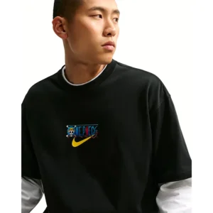 Areena Design <p>Upgrade your streetwear and fanwear rotation with the <strong>Nike x One Piece Black T-Shirt</strong>, a character-inspired T-shirt designed for a bold, modern look and easy everyday styling.</p><ul><li>Distinctive Nike x One Piece Black T-Shirt inspired design</li><li>Versatile choice for casual wear, game day, events, or street style</li><li>Ideal for fans and collectors looking for standout apparel</li></ul> Nike x One Piece T-Shirt