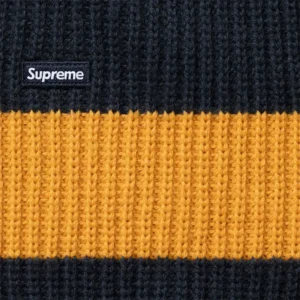 Areena Design <p>Shop the <strong>Supreme Small Box Sweater Polo</strong>, a standout sweater polo designed with minimal Small Box branding. Ideal for streetwear rotations, seasonal layering, and collectors looking for a bold branded statement.</p> Supreme Small Box Navy Sweater Polo