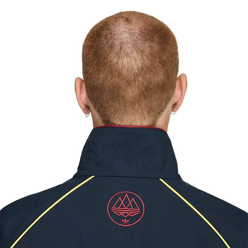 Adidas Arsenal SPZL F.C. Track Top Adidas Arsenal SPZL F.C. Track Top <p>Shop the Adidas Arsenal SPZL F.C. Track Top, a heritage-inspired track top that blends football culture with classic Adidas styling. Ideal for casual wear, match-day outfits, and retro sportswear looks, this piece adds recognizable club or national-team identity to your wardrobe. A versatile choice for collectors and fans.</p>