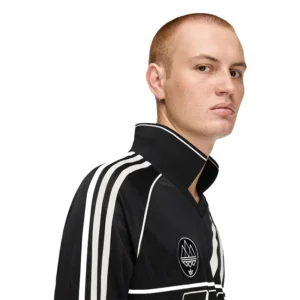 Areena Design <p>Shop the Adidas SPZL F.C. Long Sleeve Jersey, a long-sleeve Adidas SPZL football jersey with a heritage sportswear aesthetic. Ideal for casual layering, match-day outfits, and retro football-inspired style, this jersey offers a distinctive look for collectors and fans of classic Adidas design.</p> Adidas SPZL F.C. Long Sleeve Jersey <p>Shop the Adidas SPZL F.C. Long Sleeve Jersey, a long-sleeve Adidas SPZL football jersey with a heritage sportswear aesthetic. Ideal for casual layering, match-day outfits, and retro football-inspired style, this jersey offers a distinctive look for collectors and fans of classic Adidas design.</p>